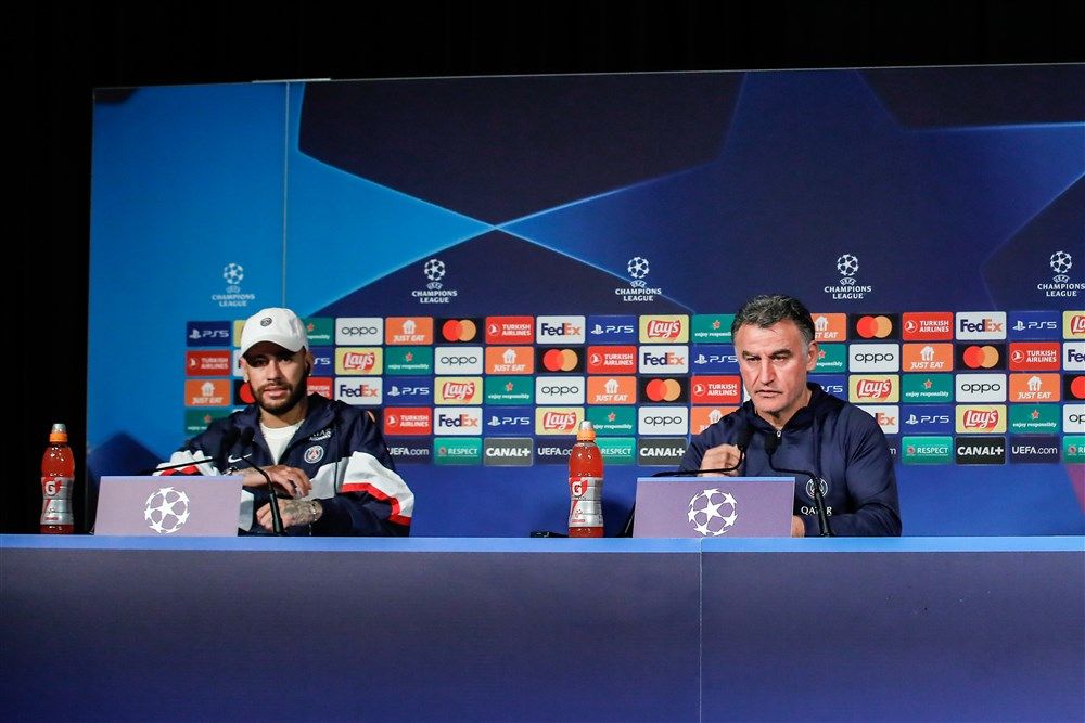 Главный тренер ПСЖ отреагировал на решение Неймара сходить в Макдональдс после поражения от «Баварии» Главный тренер ПСЖ отреагировал на решение Неймара сходить в Макдональдс после поражения от «Баварии»