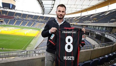 Экс зенитовец Хусти отобрал очки у «Баварии» Экс зенитовец Хусти отобрал очки у «Баварии»