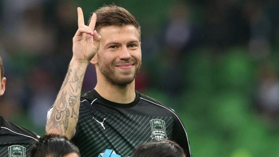 Геркус намекнул на переход Смолова в «Локомотив» Геркус намекнул на переход Смолова в «Локомотив»
