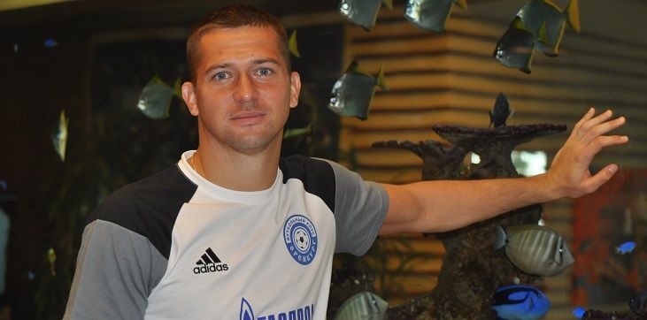 Михаил Кержаков досрочно закончил сезон из-за травмы и вернулся в Петербург