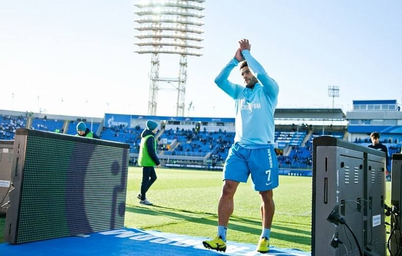 За сколько «Зенит» продал Халка?