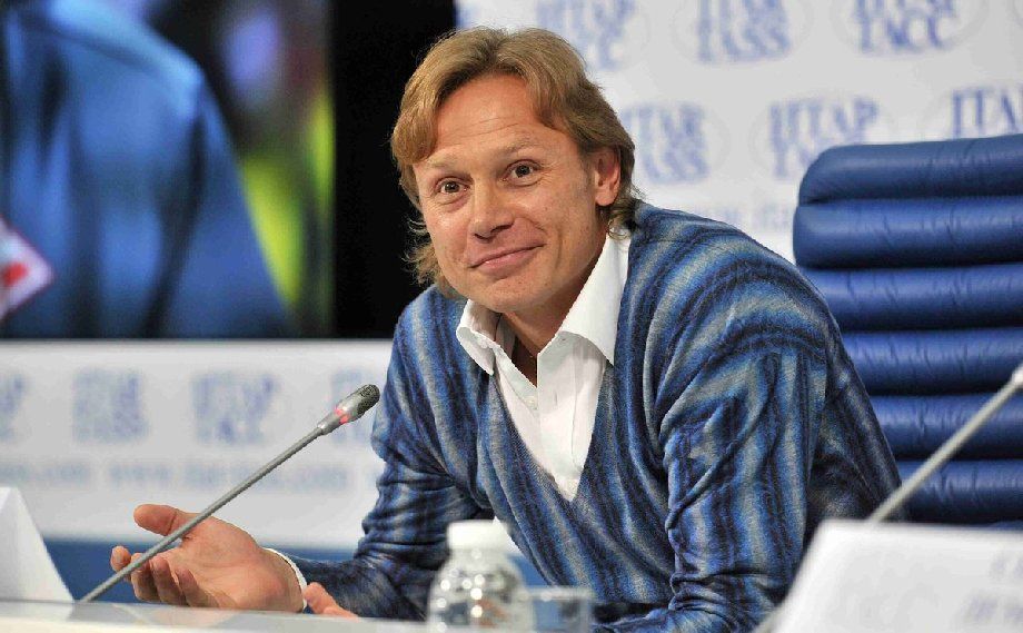 Божович о соглашении Карпина со сборной России: Это издевательство