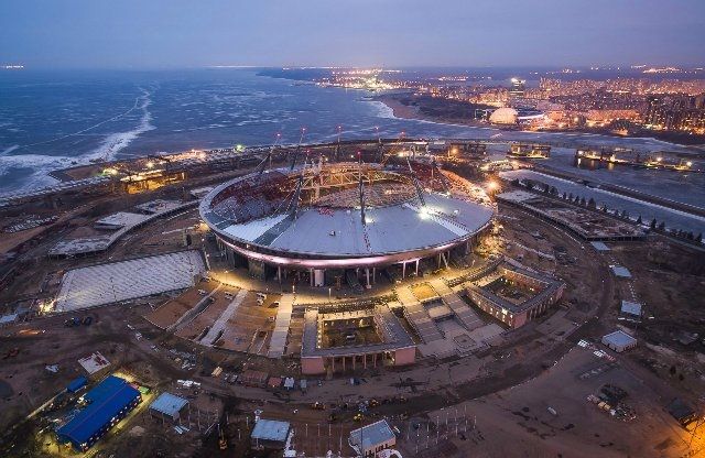 Строительство «Зенит-Арены» завершат к маю
