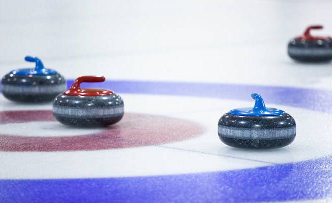 Россияне вышли в полуфинал чемпионата мира по керлингу