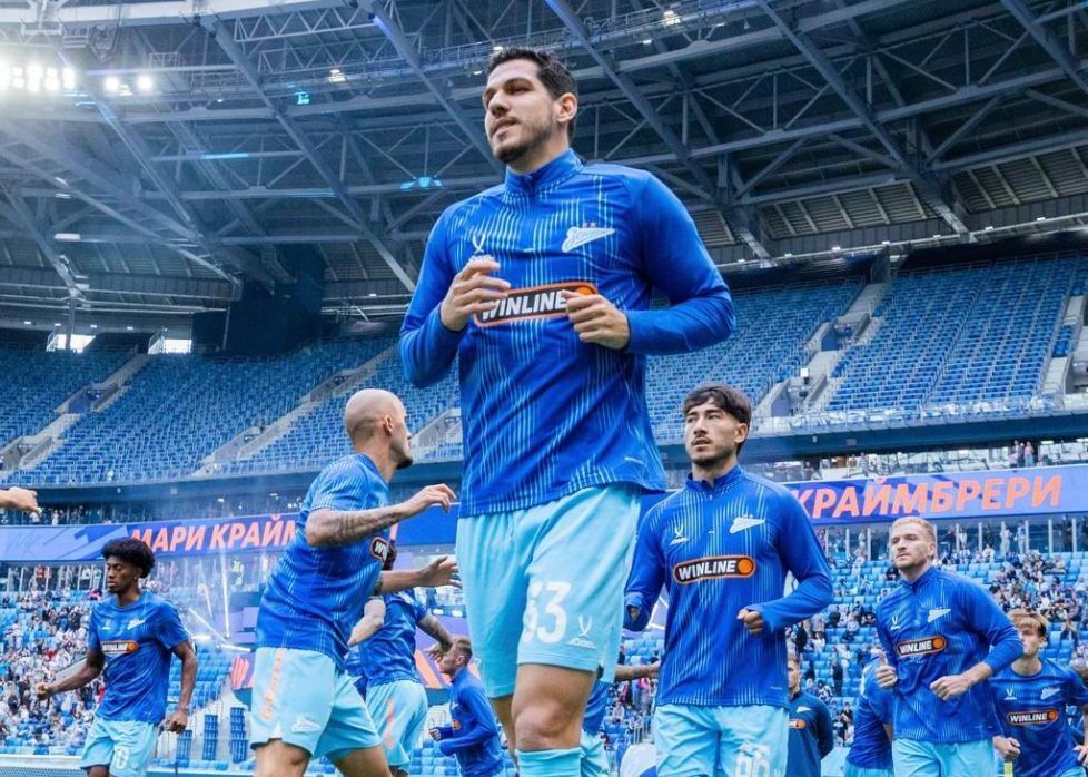 «Зенит» может купить полузащитника «РБ Брагантино» Джона Джона