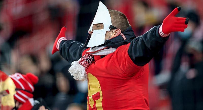 В РПЛ прокомментировали информацию об избиении фаната «Спартака» сотрудниками спецполка Кадырова В РПЛ прокомментировали информацию об избиении фаната «Спартака» сотрудниками спецполка Кадырова