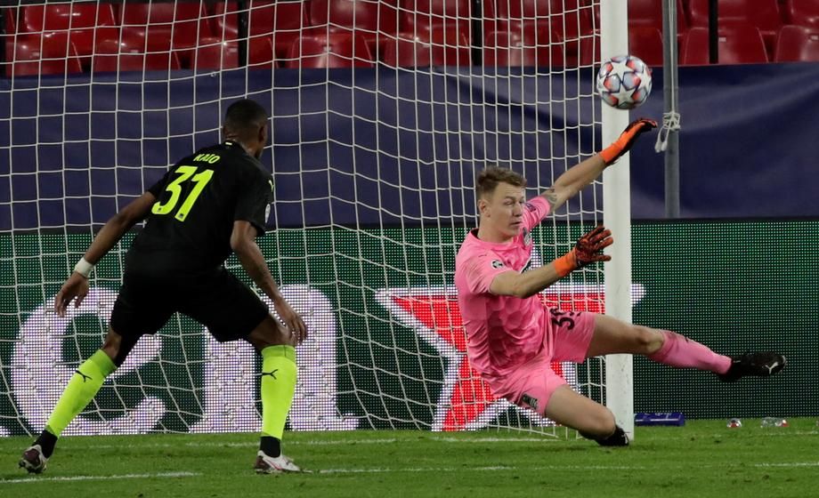 Сафонов: Нормально отношусь к этому матчу с Таджикистаном Сафонов: Нормально отношусь к этому матчу с Таджикистаном