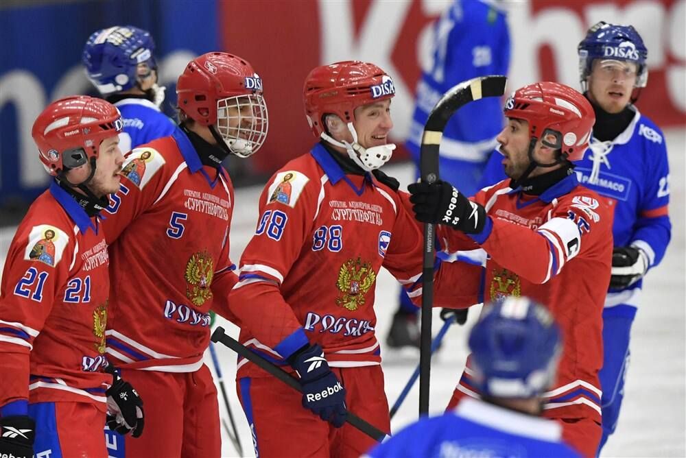 Сборную России по хоккею с мячом не допустили до участия в чемпионате мира 2023 года