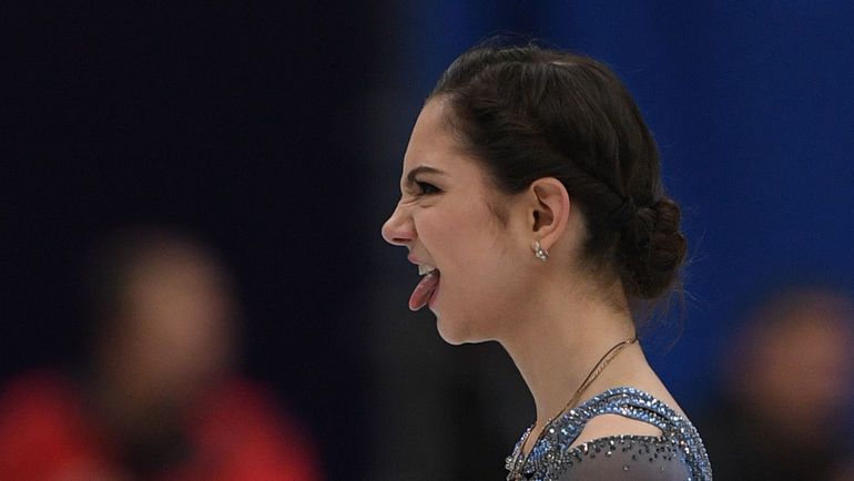 Евгения Медведева: Уезжаю в Канаду через неделю