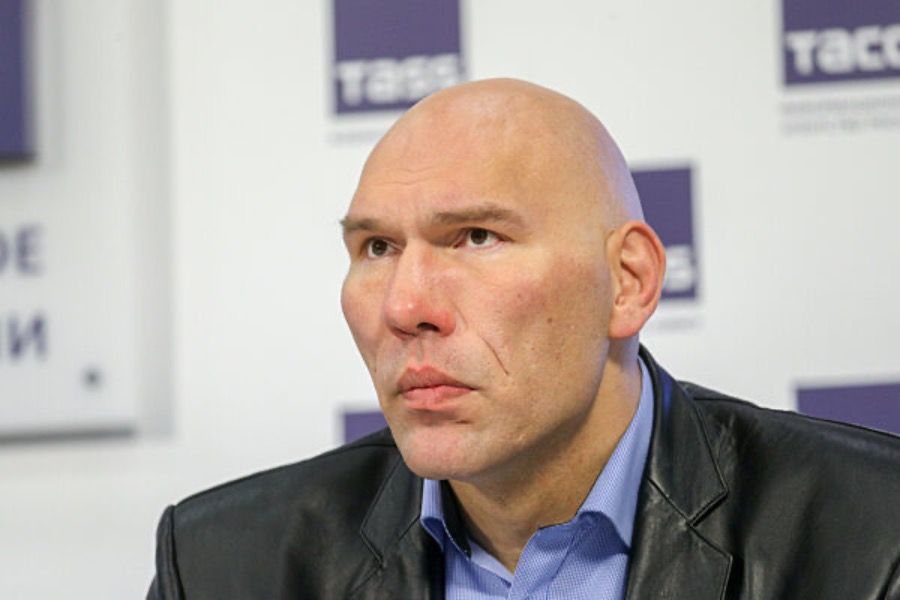 Валуев прокомментировал заявление главы МОК о допуске россиян на Олимпиаду-2026