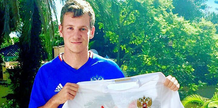 Полузащитник «Марбельи» Нико Абуладзе: У меня грузинские корни, но мечтаю сыграть за сборную России на домашнем чемпионате мира