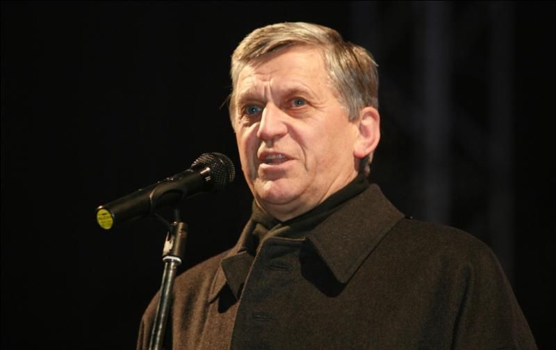 Тихонов прокомментировал результаты женского спринта