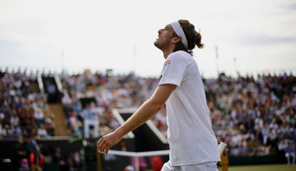 Циципас пробился в полуфинал турнира в Мексике