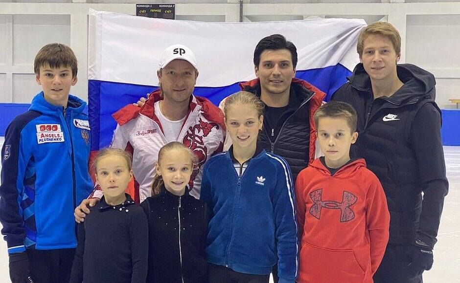 В Минспорта объяснили, почему Плющенко стал тренером сборной России