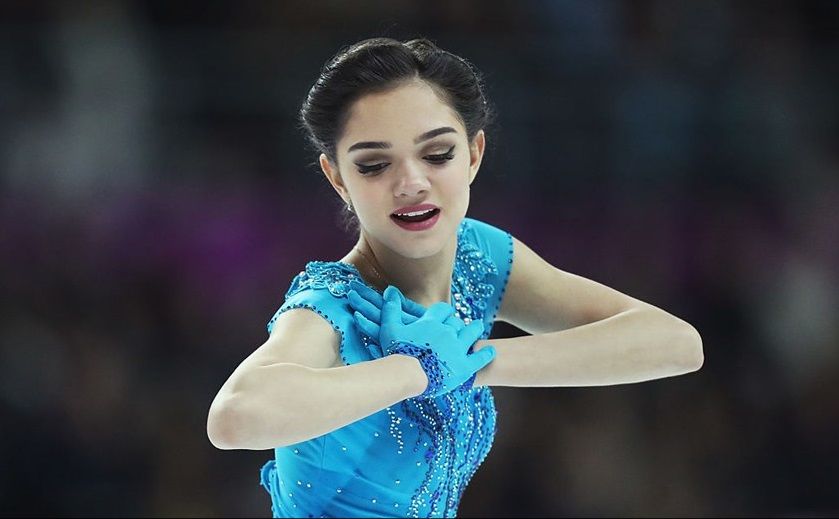 Медведева стала чемпионкой России по фигурному катанию