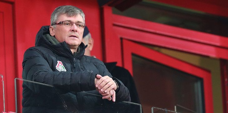 В «Локомотиве» заявили, что Мещеряков не уйдет из клуба
