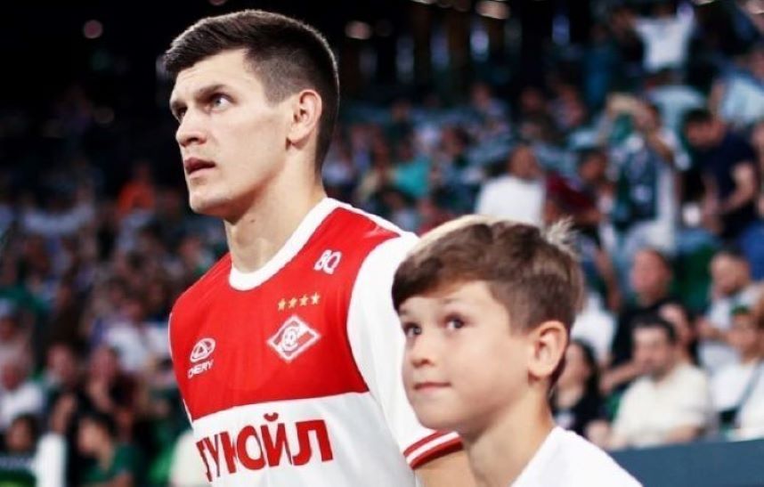 Хлусевич – о критиках: Зачем я буду забивать себе голову мнением не футбольных людей? Хлусевич – о критиках: Зачем я буду забивать себе голову мнением не футбольных людей?