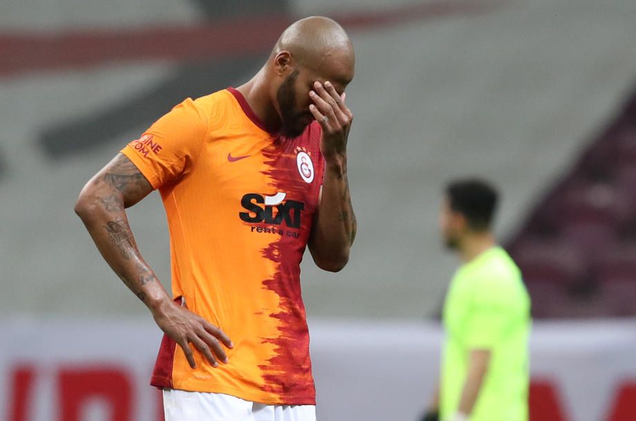 «Зенит» опроверг информацию об интересе к защитнику «Галатасарая» Маркао