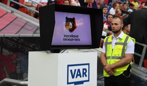 «Оренбург» получил больше всего выгоды от использования VAR. Сын директора VAR-проекта играет за клуб из Оренбурга