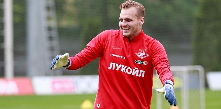 Александр Максименко: У нас в команде нет таких, кто боится играть из-за коронавируса Александр Максименко: У нас в команде нет таких, кто боится играть из-за коронавируса