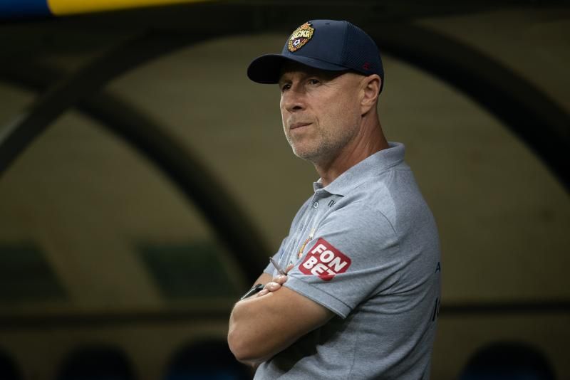 Тренер ЦСКА Федотов попросил у Деда Мороза новых игроков