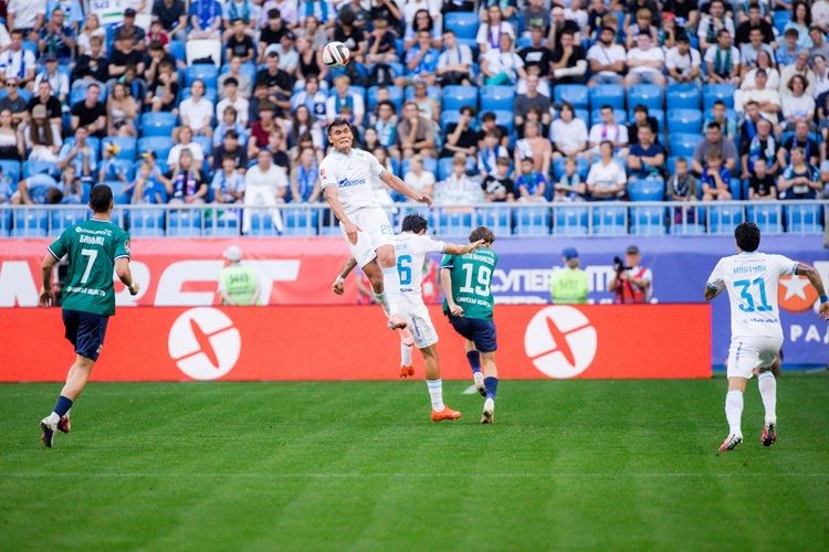 1576163_sPICT.jpg