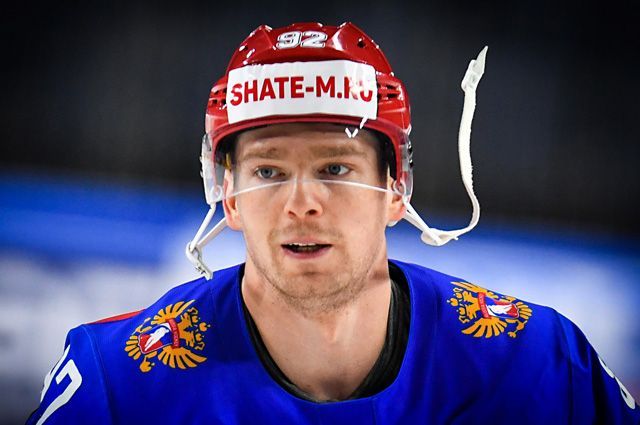 Овечкин помешал Кузнецову подраться с Гурдом Овечкин помешал Кузнецову подраться с Гурдом