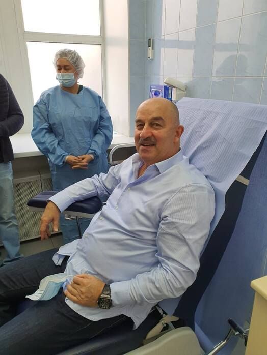 Станислав Черчесов рассказал о реакции на вакцину «Спутник-V»