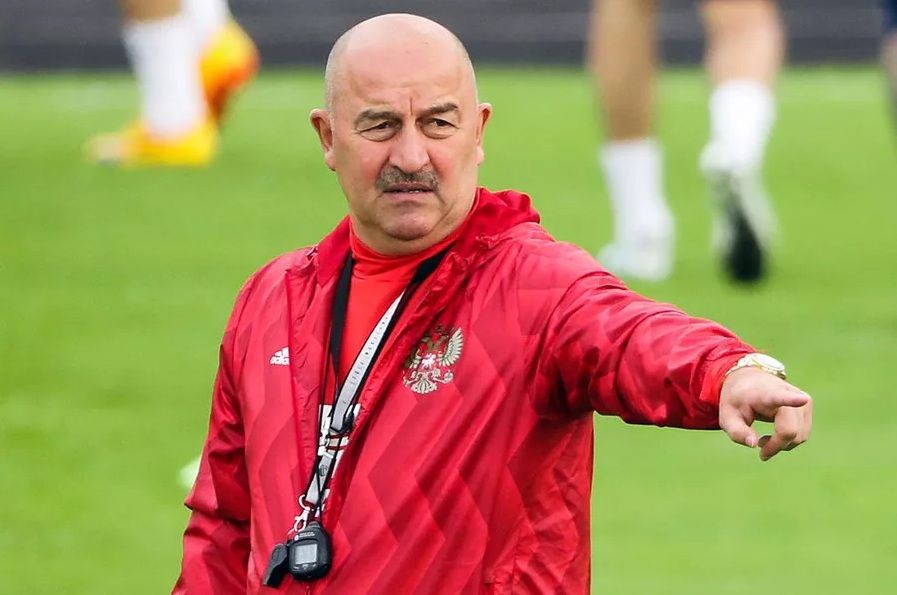 Станислав Черчесов рассказал, чем ему не нравится VAR