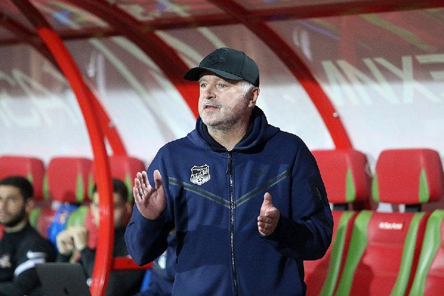 Президент «Урала» опроверг разговоры об отставке Шалимова