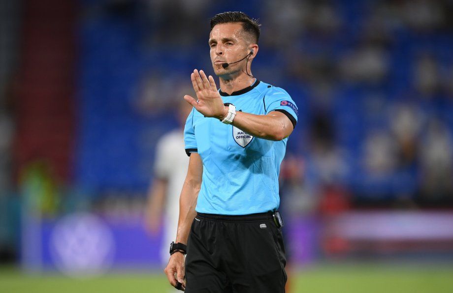 Арбитр на матч Спартак - Бенфика. Арбитр на матч Спартак - Бенфика.