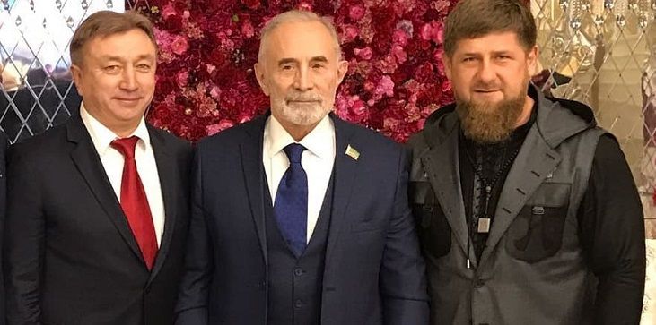 Лайшев от лица школы «Самбо-70» поздравил с днем рождения Рамзана Кадырова. Ни одна фигуристка не поставила «лайк»