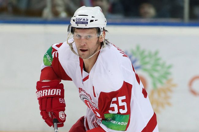 Даниил Марков – о словах Хеннесси про курение в душе: Я курил в перерывах матчей НХЛ, когда эти мальчики еще бегали в памперсах Даниил Марков – о словах Хеннесси про курение в душе: Я курил в перерывах матчей НХЛ, когда эти мальчики еще бегали в памперсах