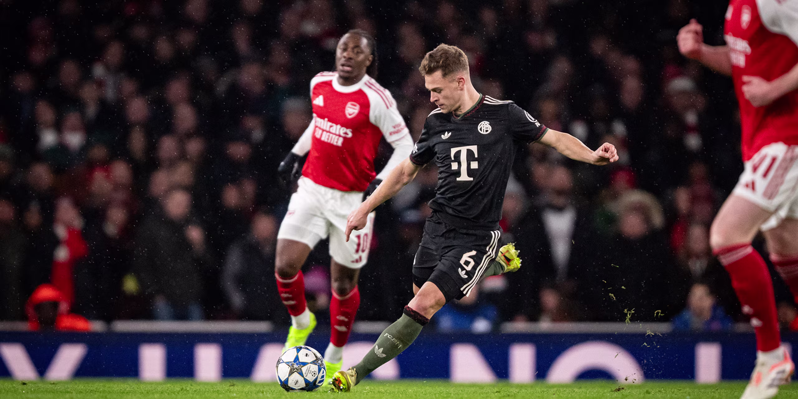 19-arsenal-fcbayern-251126-mel.avif