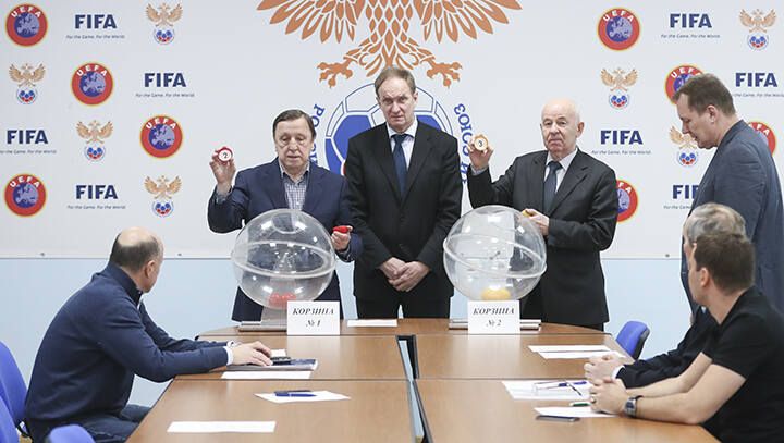 «Урал» стал хозяином финала Кубка России с «Локомотивом» «Урал» стал хозяином финала Кубка России с «Локомотивом»