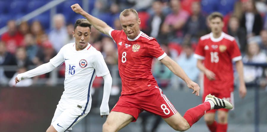 Денис Глушаков: Если бы отрабатывал удары через себя на тренировках, то вообще не выходил бы на матчи Денис Глушаков: Если бы отрабатывал удары через себя на тренировках, то вообще не выходил бы на матчи