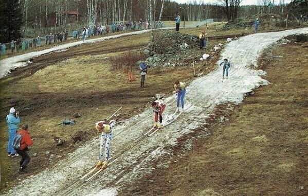 Болельщиков лыж напугали винтажным фото 30-летней давности перед этапом Кубка мира Болельщиков лыж напугали винтажным фото 30-летней давности перед этапом Кубка мира