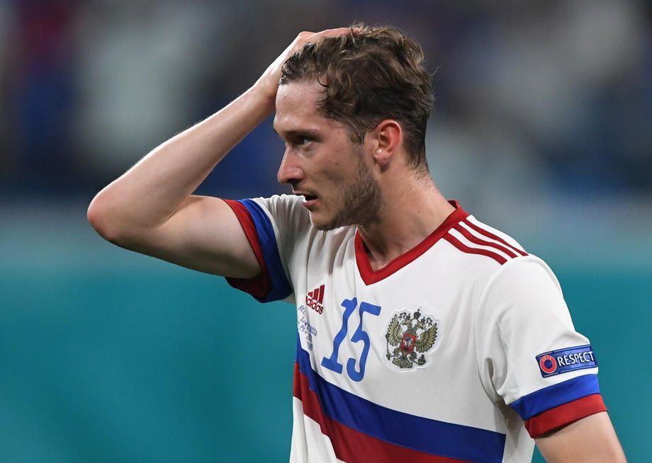 «Зенит» обсуждал с «Аталантой» переход Миранчука и Азмуна в Турине «Зенит» обсуждал с «Аталантой» переход Миранчука и Азмуна в Турине