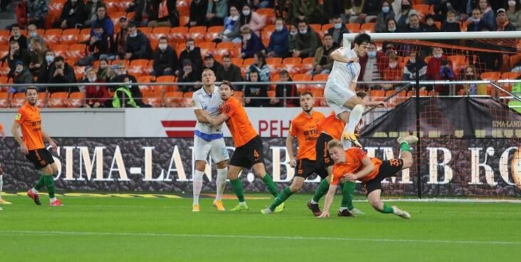 В «Зените» не считают, что ошибка судей повлияла на результат матча с «Уралом» В «Зените» не считают, что ошибка судей повлияла на результат матча с «Уралом»