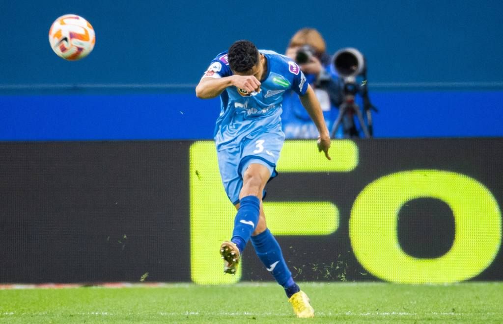 Дуглас Сантос