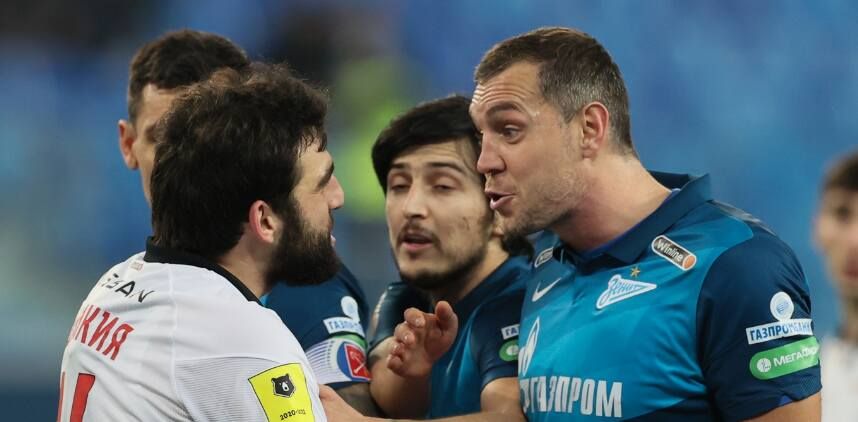 Стало известно, почему Дзюба может пропустить первый сбор «Зенита»