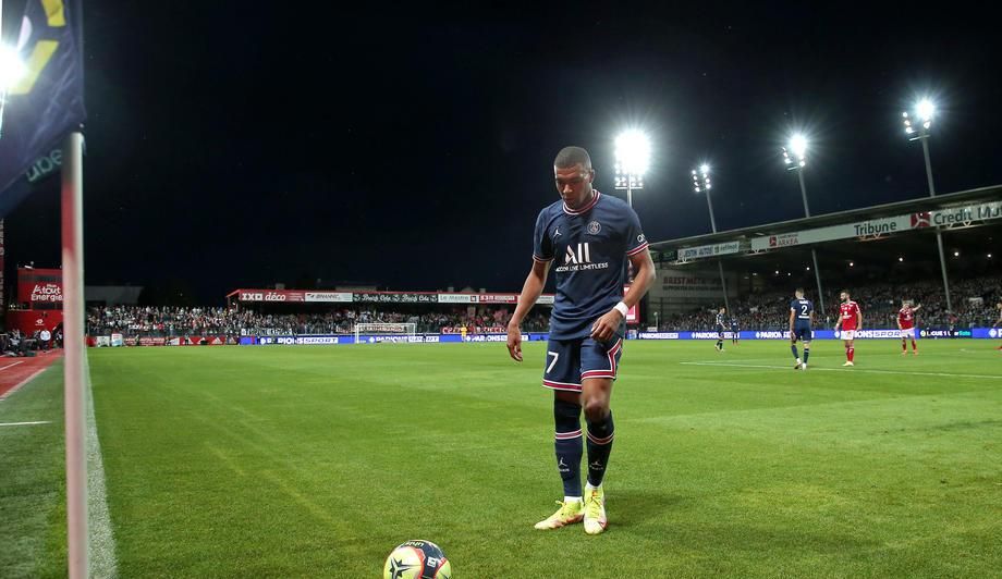 Английский клуб сделал предложение Килиану Мбаппе