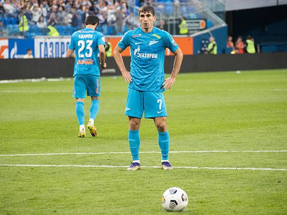 Сафонов заявил, что подписание Бакаева встряхнуло Мостового