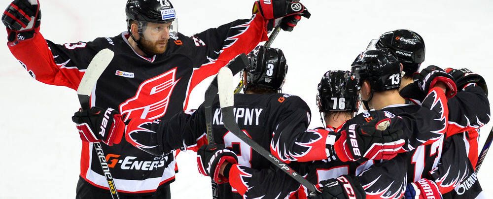 «Авангард» наказал «Салават Юлаев» и сравнял счет в серии