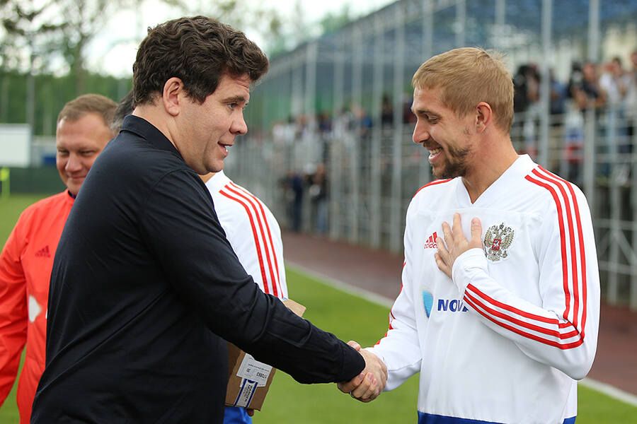 Денис Мацуев: Дзюба — первая скрипка, но без альтов, виолончелей, контрабасов, валторн и ударников никакое соло не было бы ярким