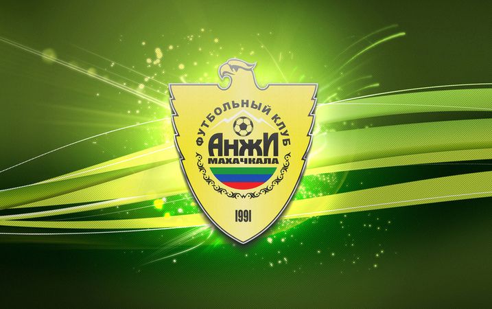 С «Анжи» сняли запрет на регистрацию новых игроков