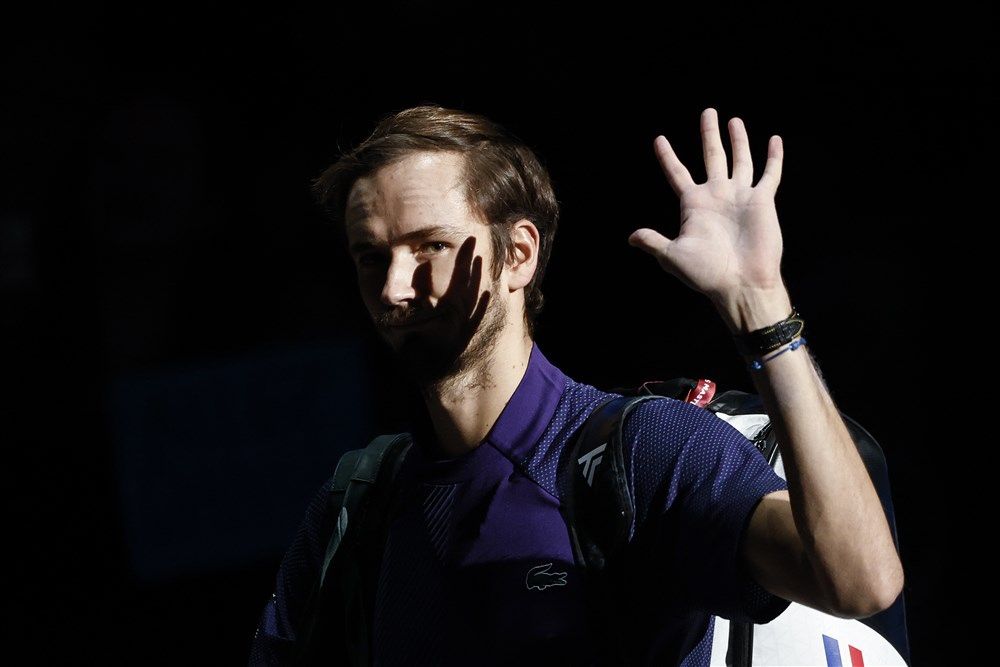Медведев уступил Джоковичу в матче итогового турнира ATP
