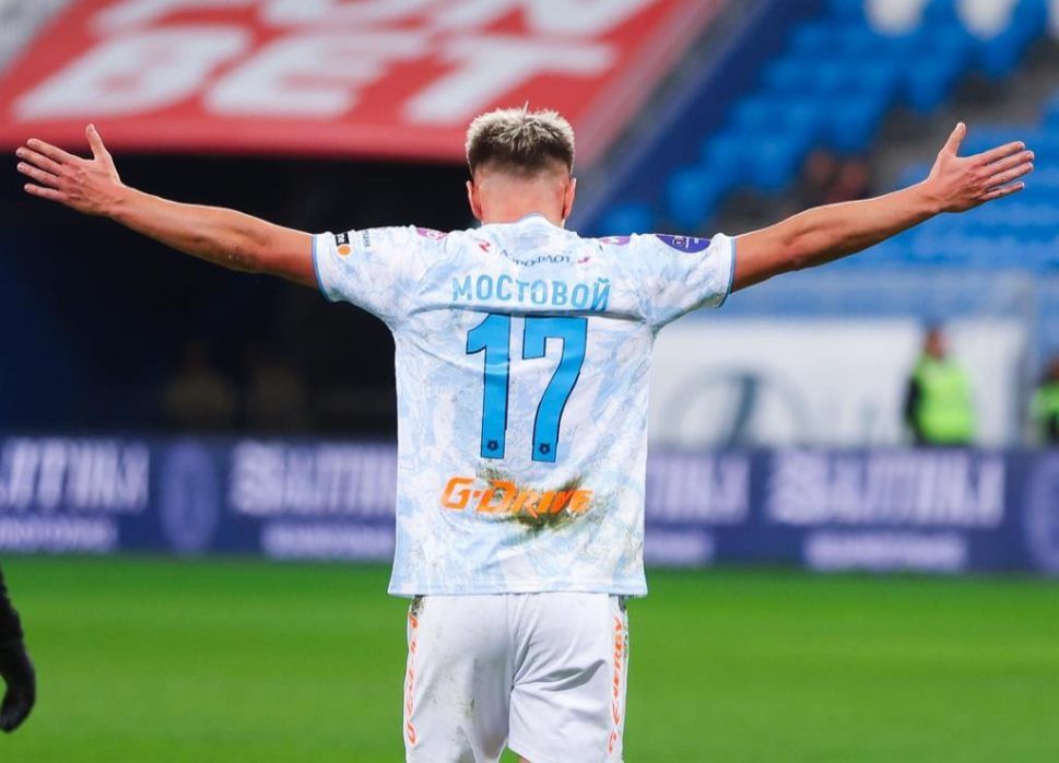 «Зенит» разгромил «Акрон» в матче 12-го тура РПЛ, Дзюба отыграл 9 минут «Зенит» разгромил «Акрон» в матче 12-го тура РПЛ, Дзюба отыграл 9 минут