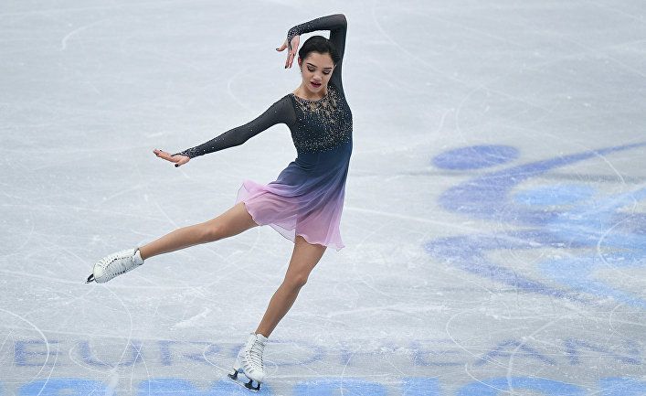 «Хочется плакать, она необыкновенная спортсменка!» Тарасова похвалила Медведеву