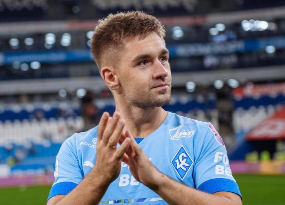 Гладилин заявил, что Рябчук и Хлусевич в «Спартаке» не слабее Горшкова Гладилин заявил, что Рябчук и Хлусевич в «Спартаке» не слабее Горшкова